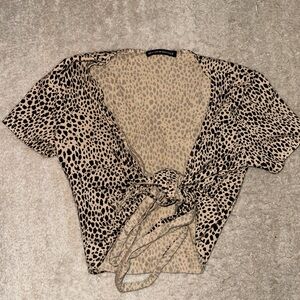 brandy Melville crop top